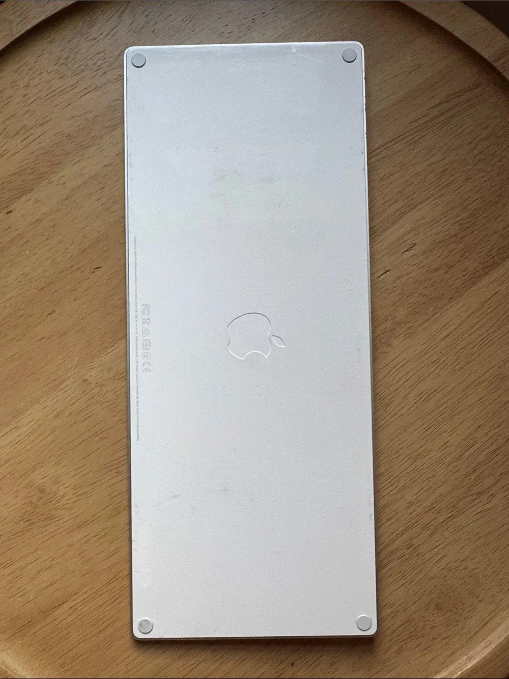 Apple Magic Keyboard READ FULL DESCRIPTION